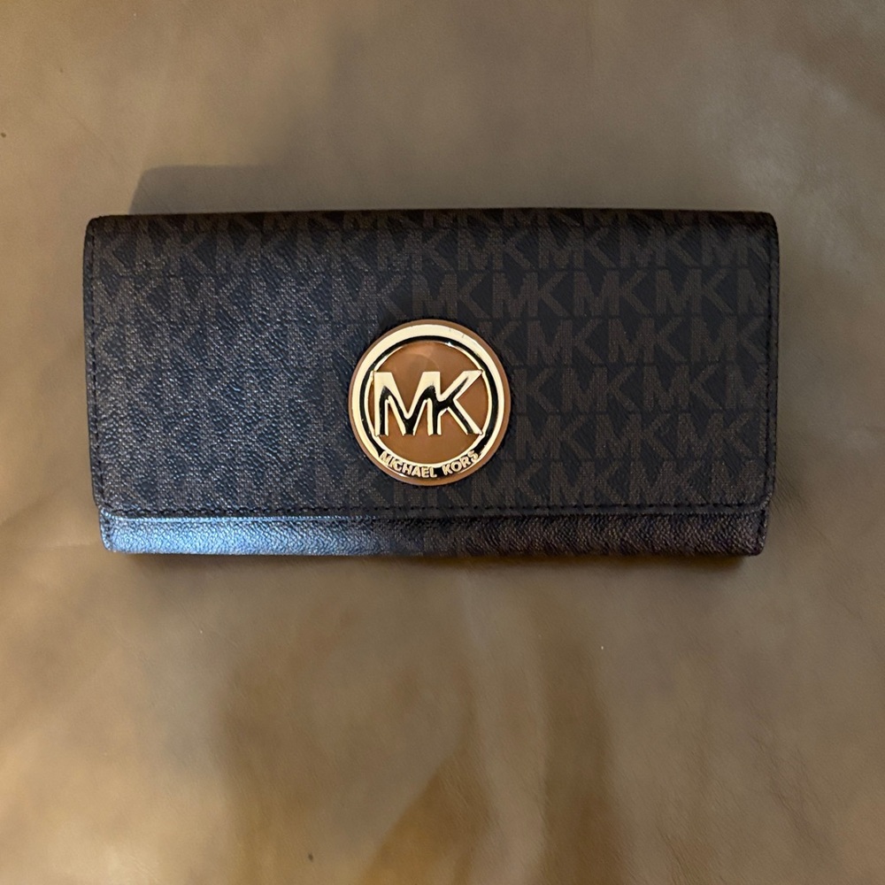 Michael Kors Dark Brown Key & Card Holder
